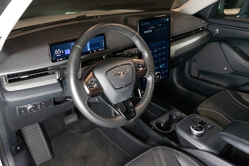 Ford Mustang Mach-E Long Range 294hk