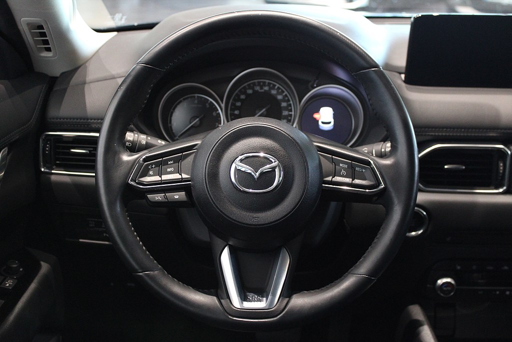 Bild på 2.0 SKYACTIV-G 165hk Aut - B-KAMERA, NAVI