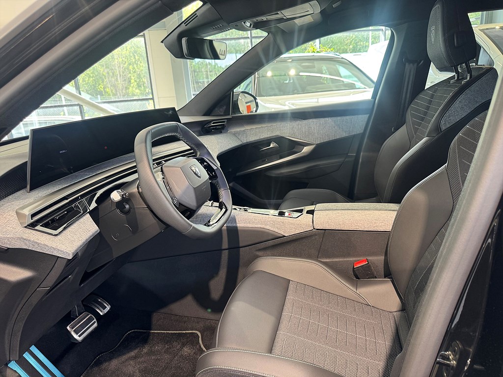 Bild på GT Hybrid 145hk Aut - 360-KAMERA,CARPLAY,NAV
