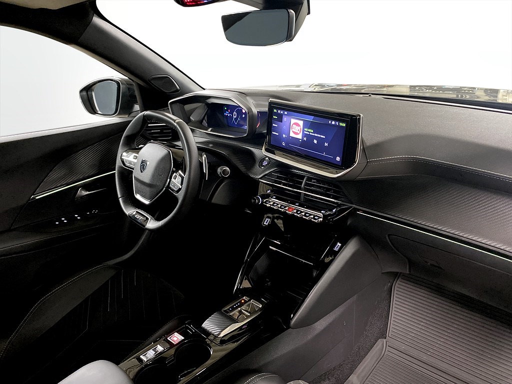 Bild på GT 1.2 PT 130hk Aut - B-KAMERA, CARPLAY