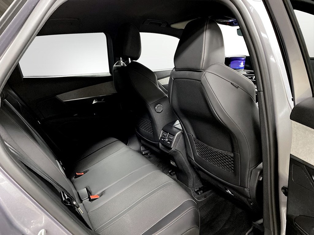 Bild på GT 1.2 PT 130hk Aut - B-KAMERA, CARPLAY