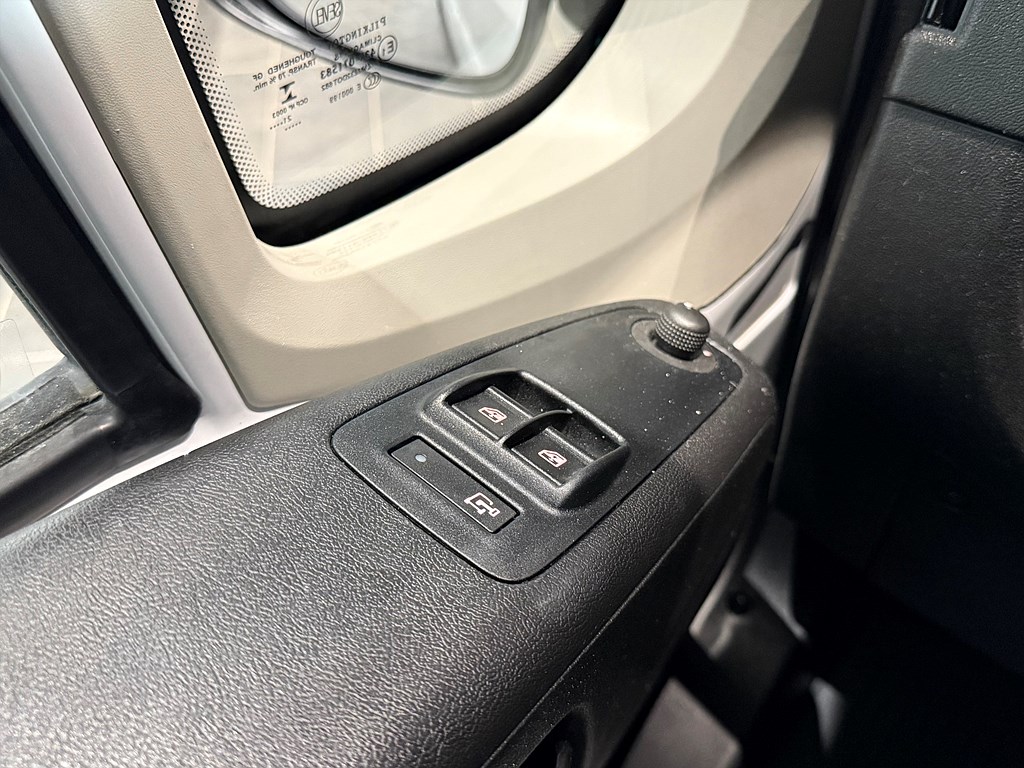 Bild på PRO+ 2.2 BHDi 165hk L3H2 - B-KAMERA, DRAG