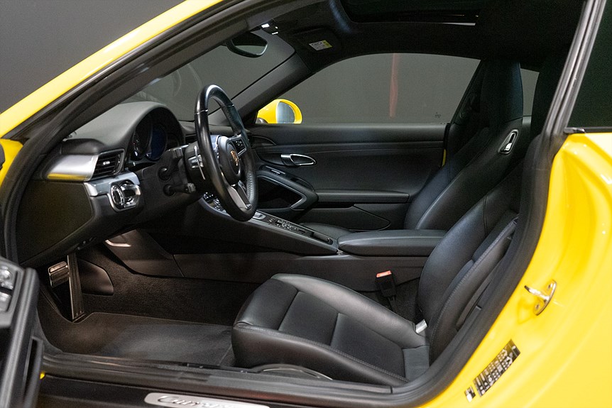 Porsche 911 991.2 Carrera 4 PDK 370hk
