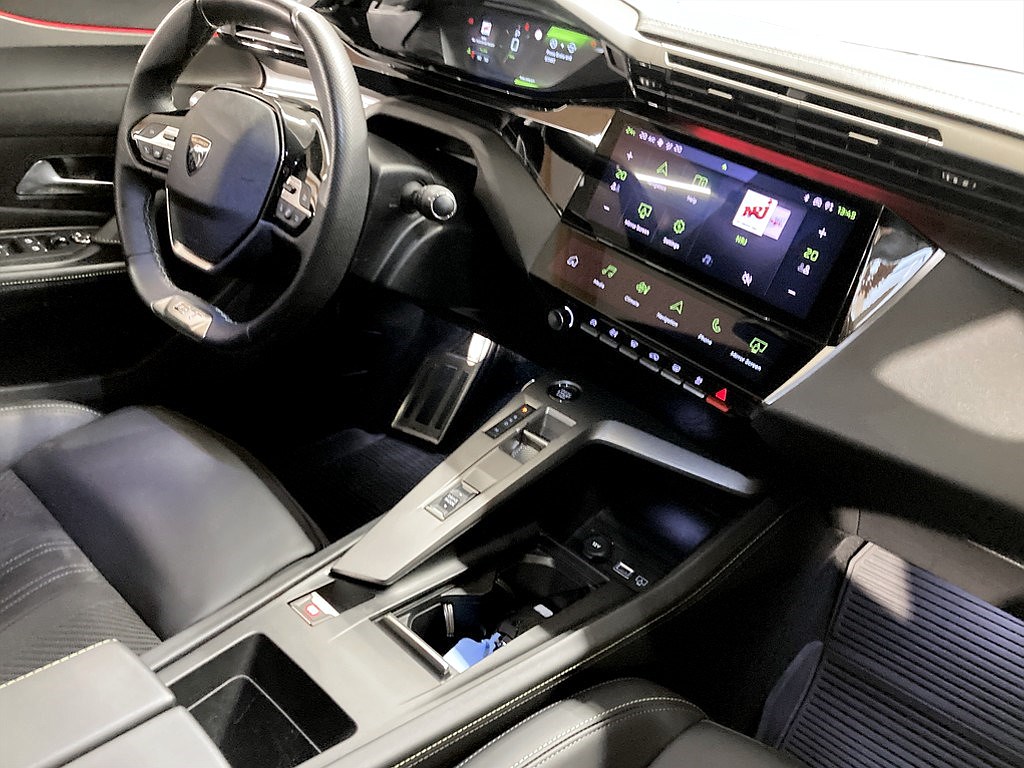 Bild på GT 1.2 PT 130hk Aut - CARPLAY, ELSTOL