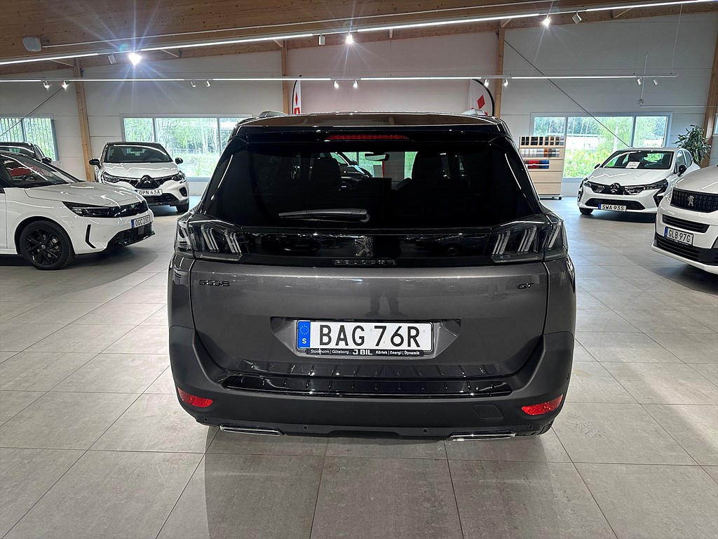 Bild på GT Black Pack 1.2 PT 130hk Aut - NAV, CARPLAY, MOTORISERAD BAKLUCKA