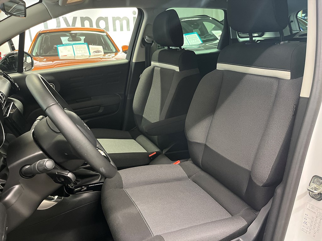 Bild på Shine 1.2 PT 130hk Aut - CARPLAY