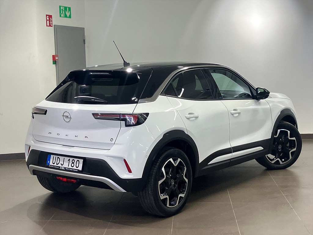 Bild på Ultimate 50kWh 136hk Aut - B-KAMERA, CARPLAY, RATTVÄRME