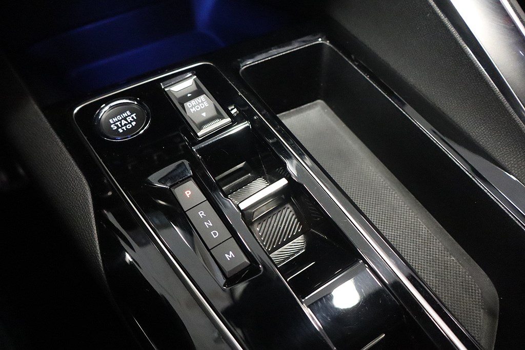 Bild på GT 1.2 PT 130hk Aut - B-KAMERA,,CARPLAY,NAVI