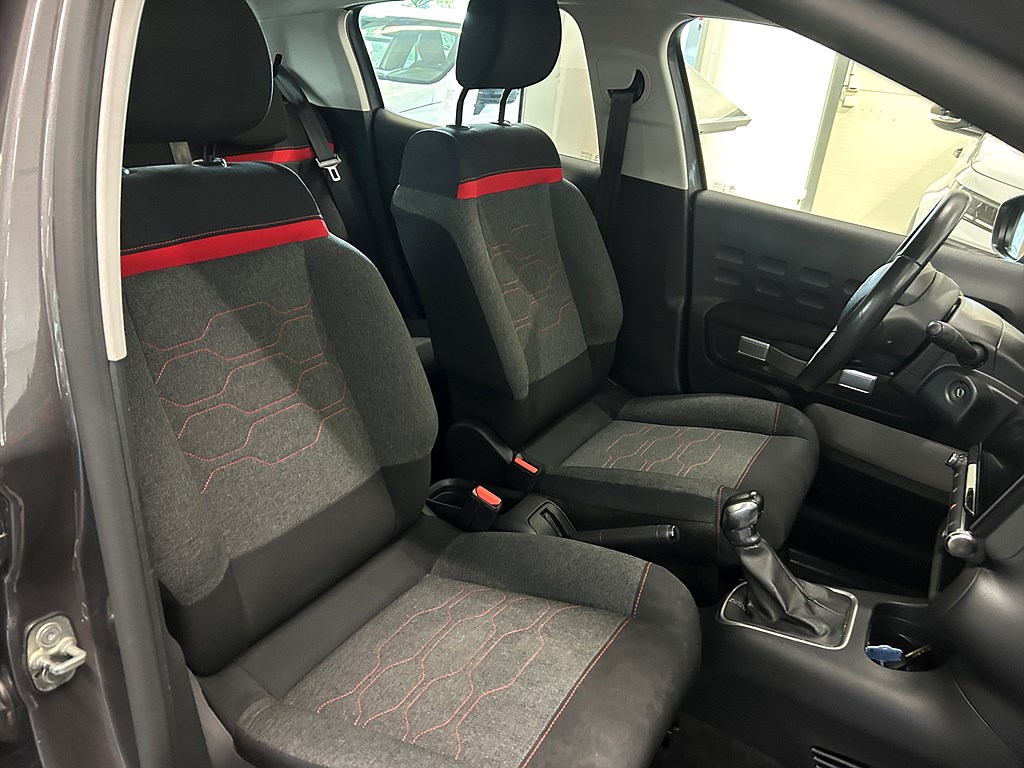 Bild på Feel 1.2 VTi 82hk - P-SENSORER BAK