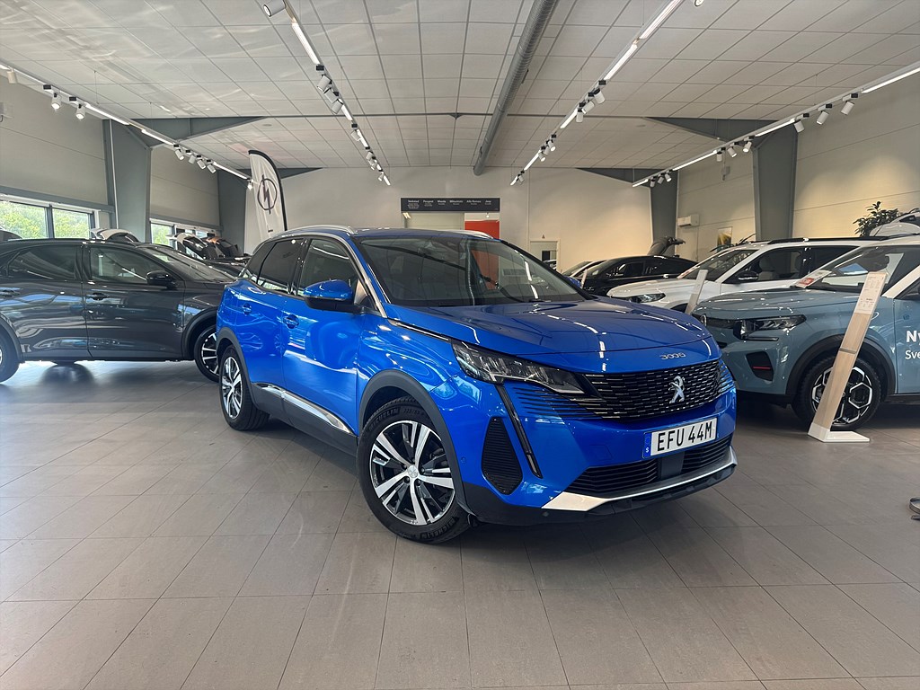 Bild på Allure Hybrid4 300hk Aut AWD - B-KAMERA, DRAG, CARPLAY