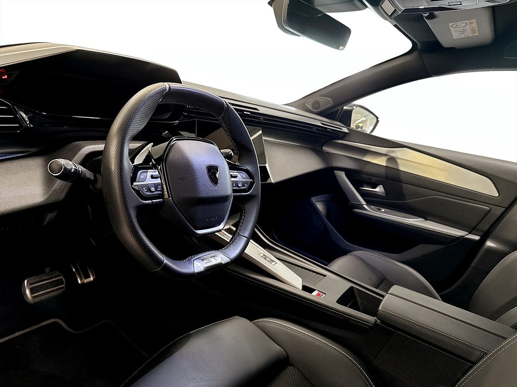 Bild på SW GT 1.2 PT 130hk Aut - 360-KAMERA, CARPLAY