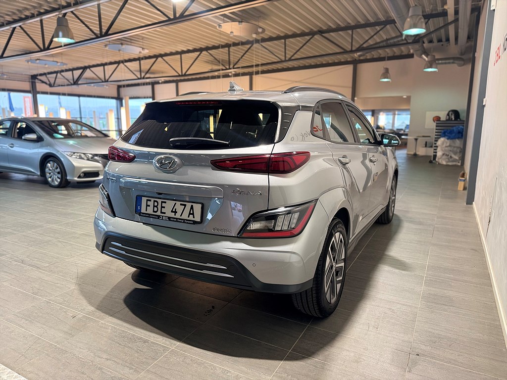 Bild på Electric Essential 39kWh 136hk Aut - B-KAMERA, CARPLAY