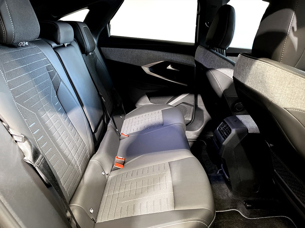 Bild på GT Hybrid 145hk Aut - B-KAMERA,CARPLAY,NAV