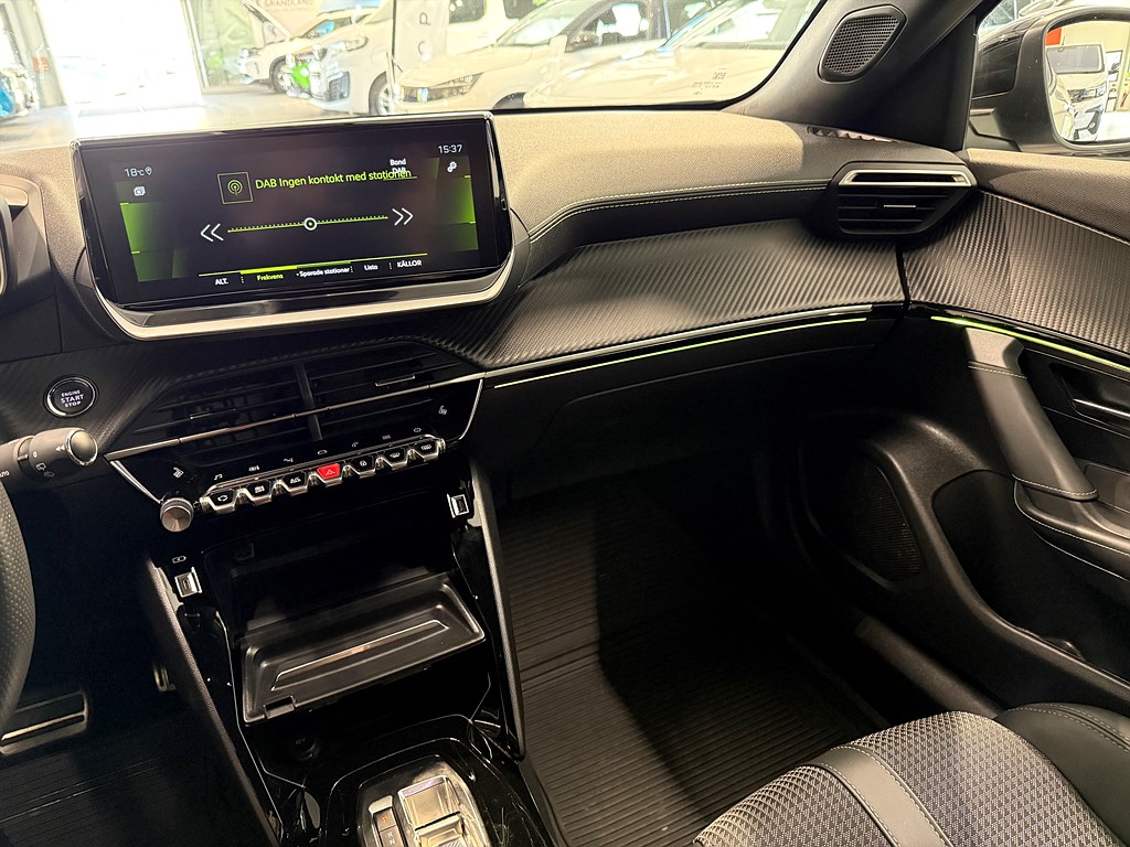 Bild på GT 1.2 PT 130hk Aut - B-KAMERA, NAV, CARPLAY