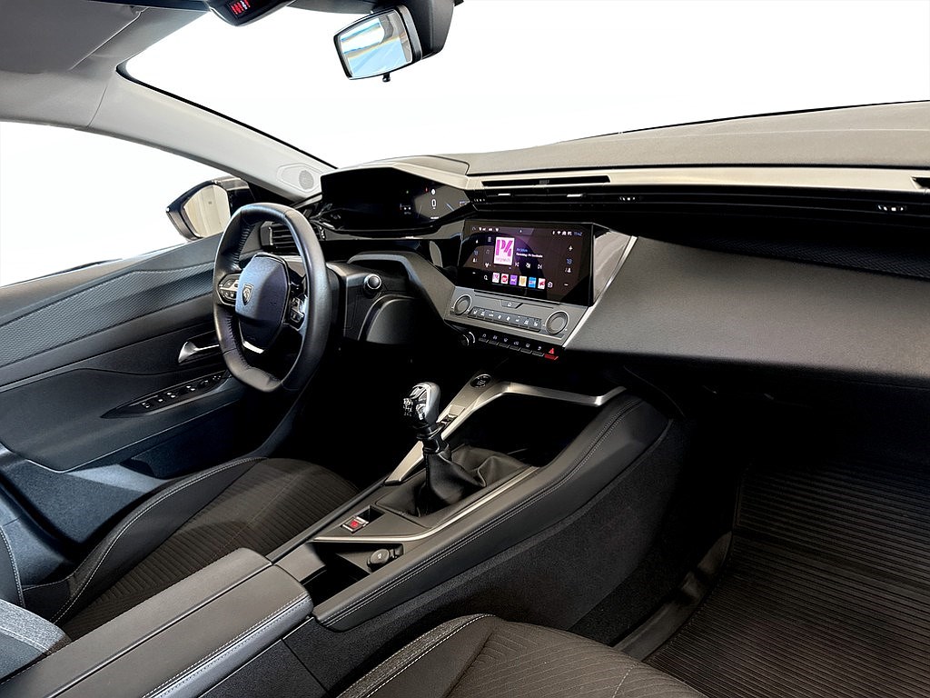 Bild på Active 1.2 PT 110hk - CARPLAY, FARTHÅLLARE