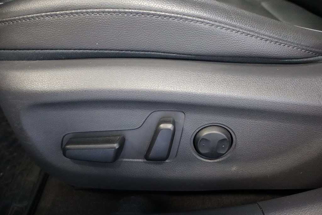 Bild på Electric Premium Plus 38.3kWh 136hk Aut - B-KAMERA, CARPLAY