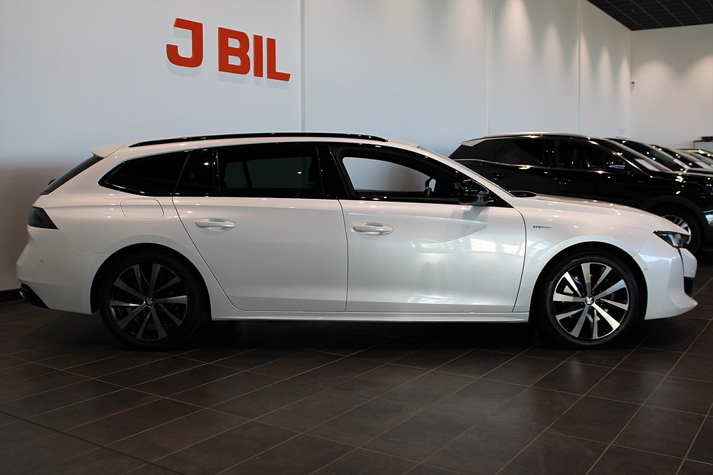 Bild på SW GT-Line Hybrid 224hk Aut - CARPLAY, NAVI