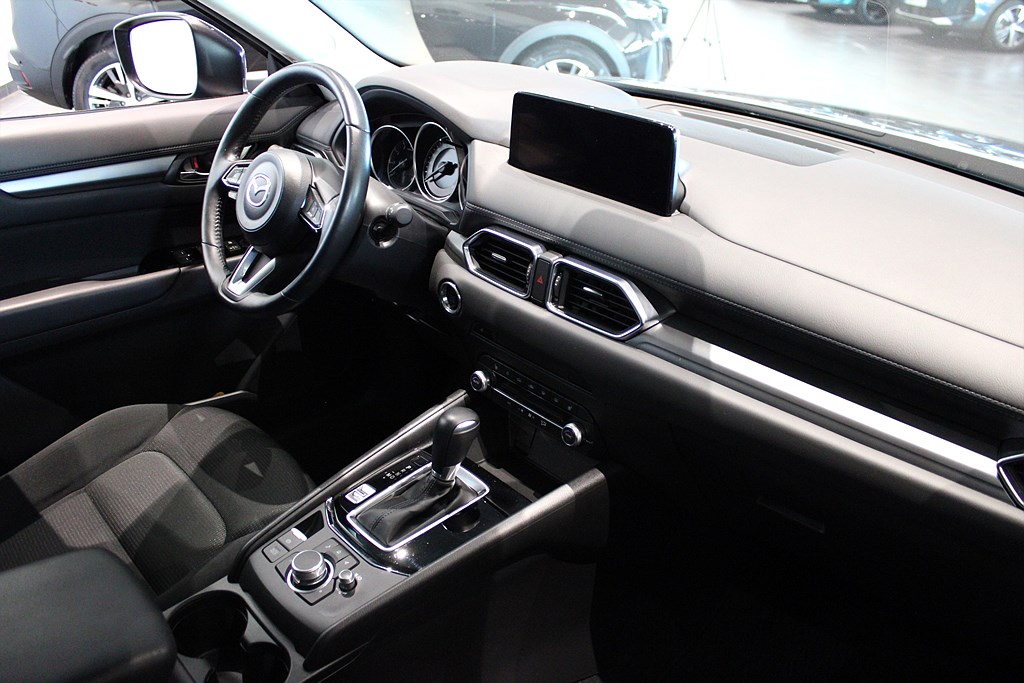 Bild på 2.0 SKYACTIV-G 165hk Aut - B-KAMERA, NAVI