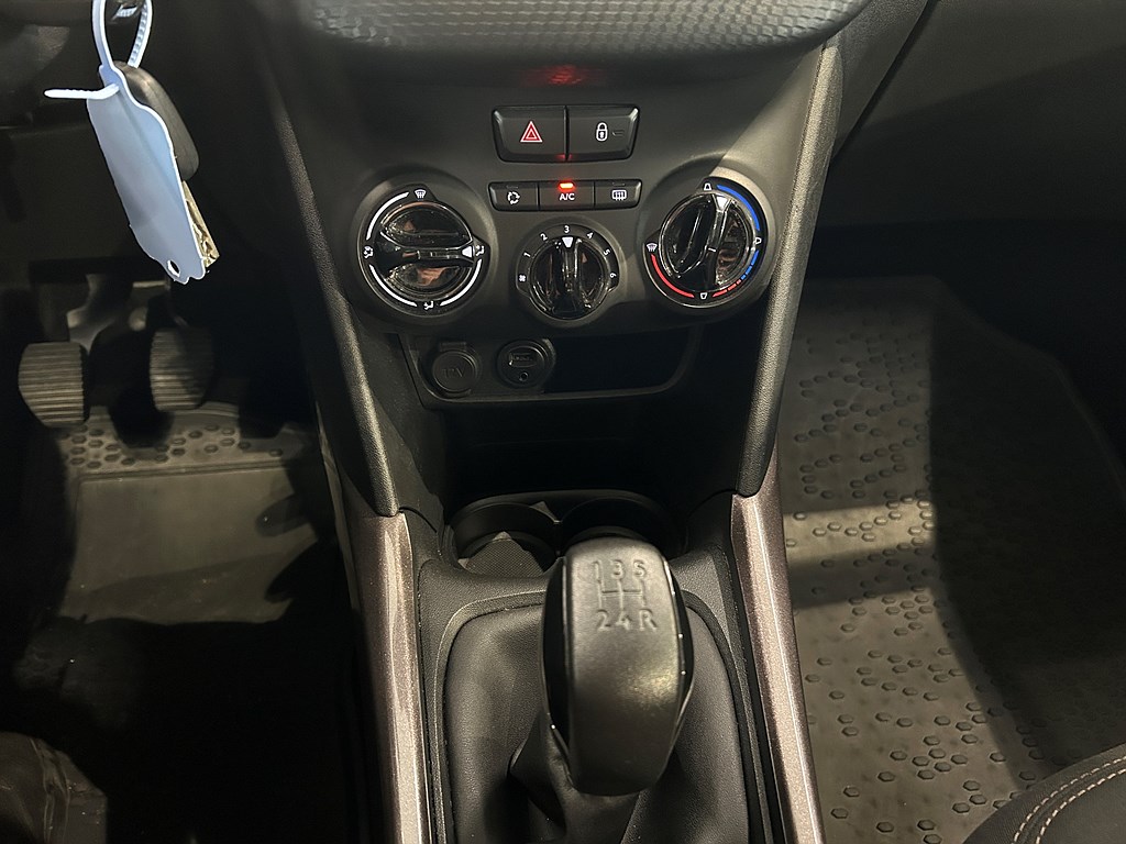 Bild på Active 1.2 VTi 82hk - PANO, BACKSENSORER