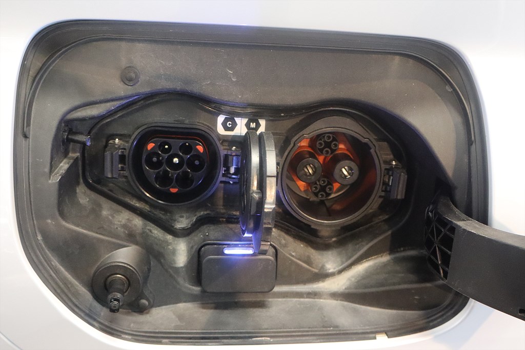 Bild på Business Instyle PHEV 188hk Aut AWD - DRAG,360-KAMERA,ELSTOL
