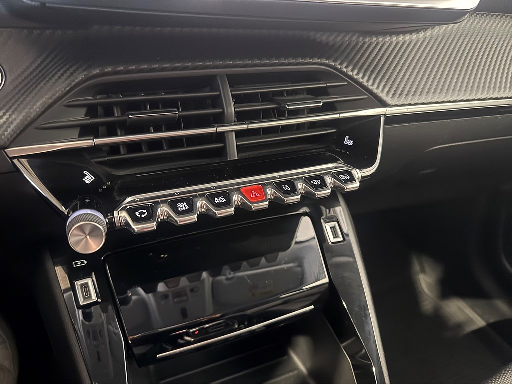 Bild på Allure Pack 50kWh 136hk Aut - B-KAMERA, CARPLAY