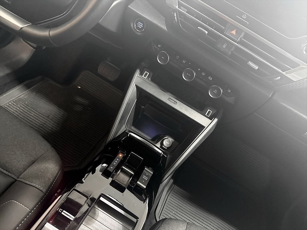 Bild på Shine 1.2 PT 130hk Aut - 360-KAMERA, CARPLAY