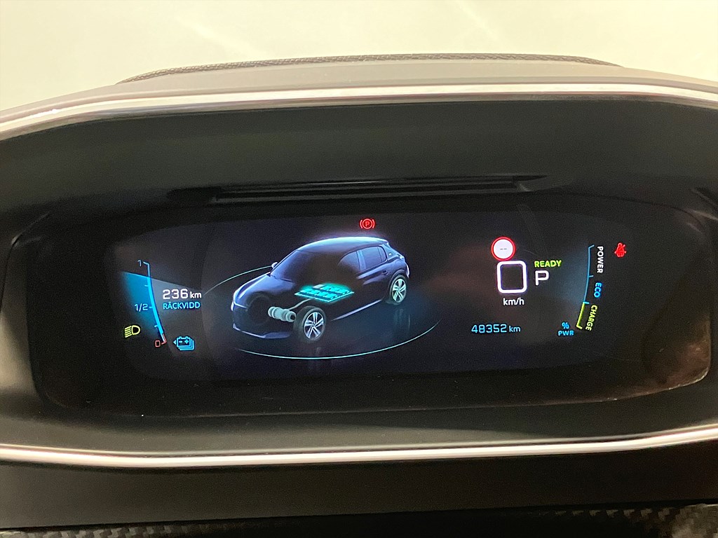 Bild på Allure Pack 136hk Aut - B-KAMERA, CARPLAY