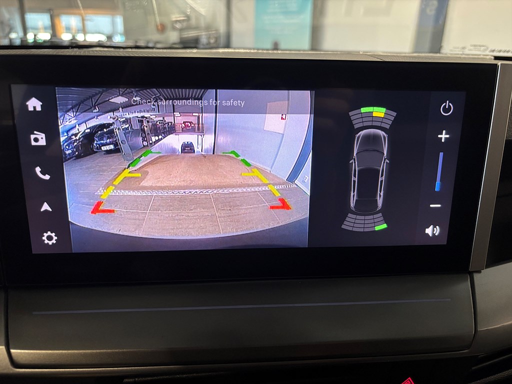 Bild på GS Hybrid 136hk - DEMO