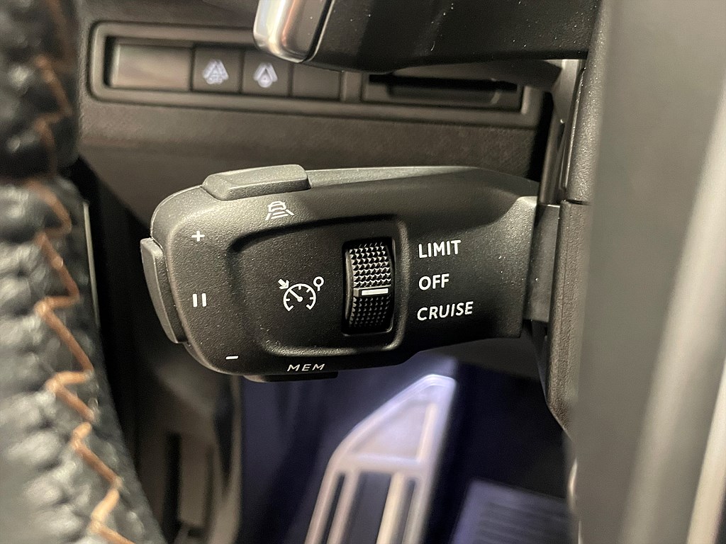 Bild på GT 1.2 PT 130hk Aut - B-KAMERA, CARPLAY, NAVI