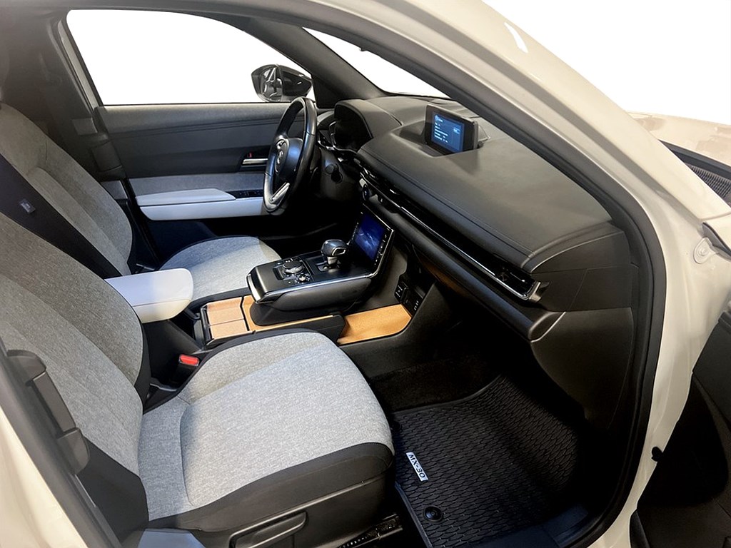 Bild på e-Skyactiv EV 143hk Aut - B-KAMERA, CARPLAY