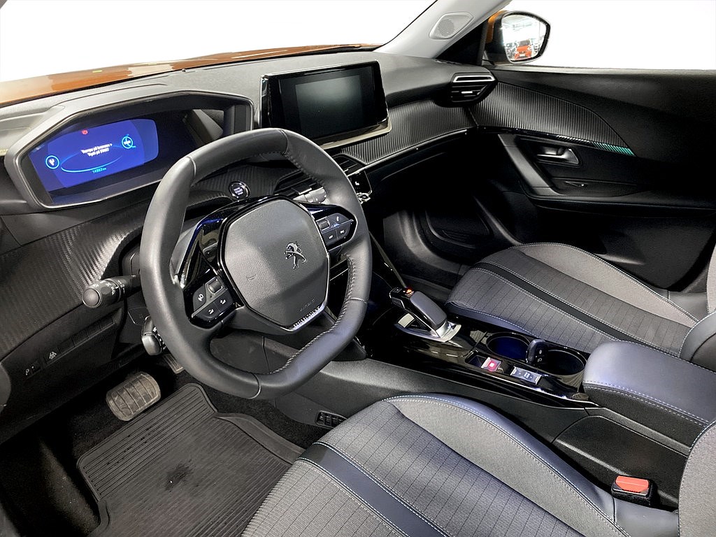 Bild på Allure Pack 50kWh 136hk Aut - B-KAMERA,CARPLAY,NAV