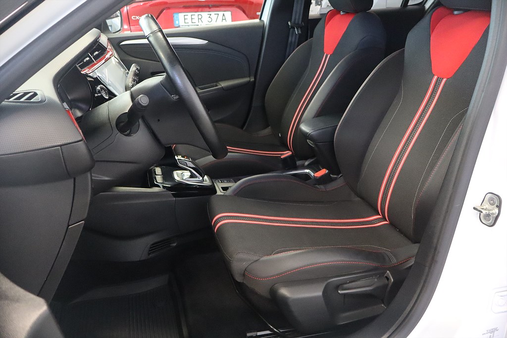 Bild på GSI 50kWh 136hk Aut - B-KAMERA,CARPLAY,RATTVÄRME