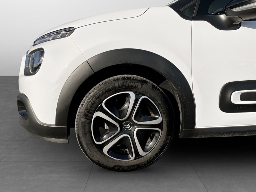 Bild på Feel 1.2 PT 82hk - CARPLAY, EN ÄGARE