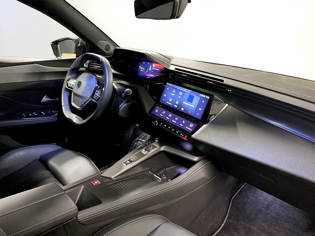 Bild på SW GT 1.2 PT 130hk Aut - 360-KAMERA, CARPLAY