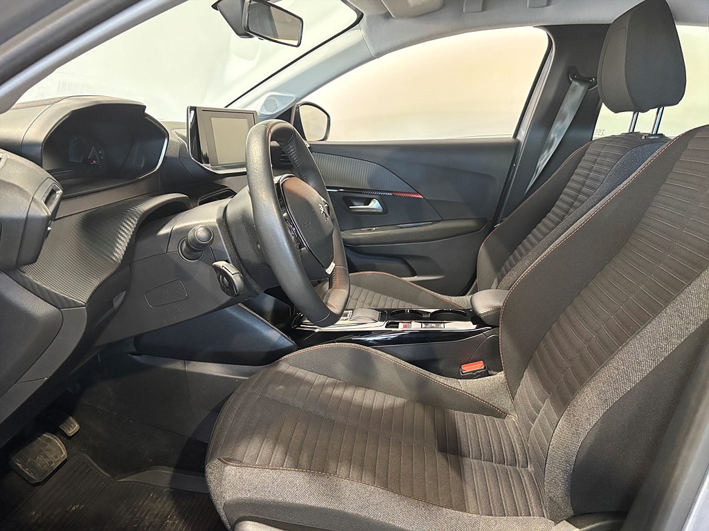 Bild på Active Pack 50kWh 136hk Aut - CARPLAY, BACKSENSORER