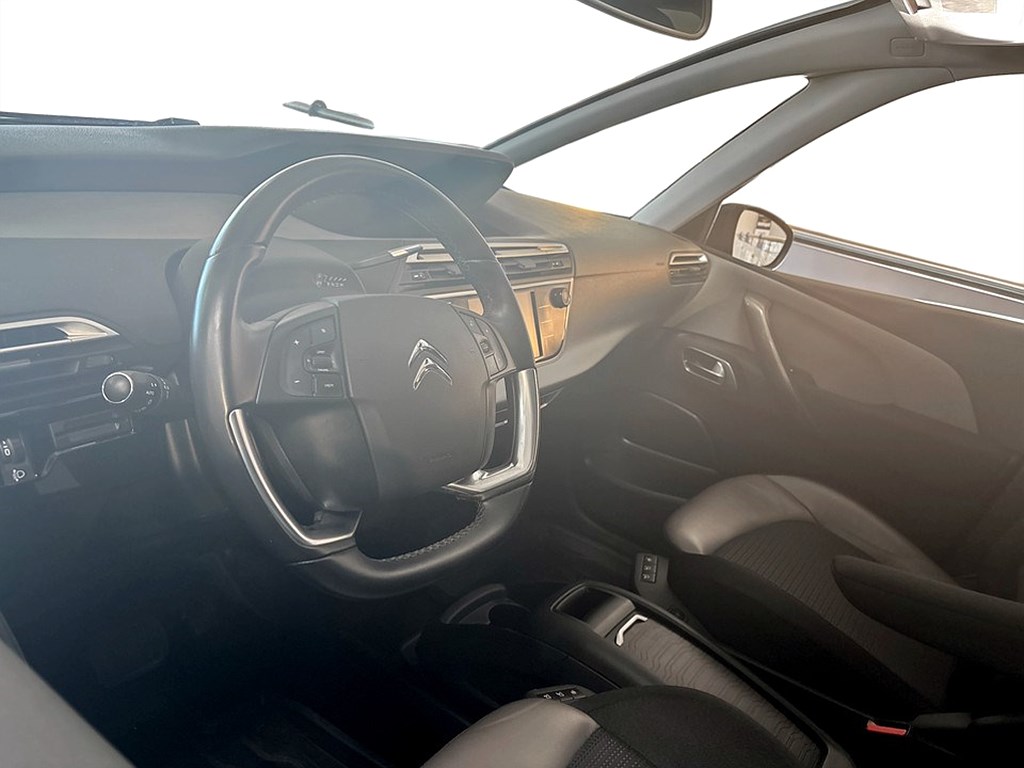 Bild på Grand SpaceTourer Shine 1.5 BHDi 130hk - B-KAMERA