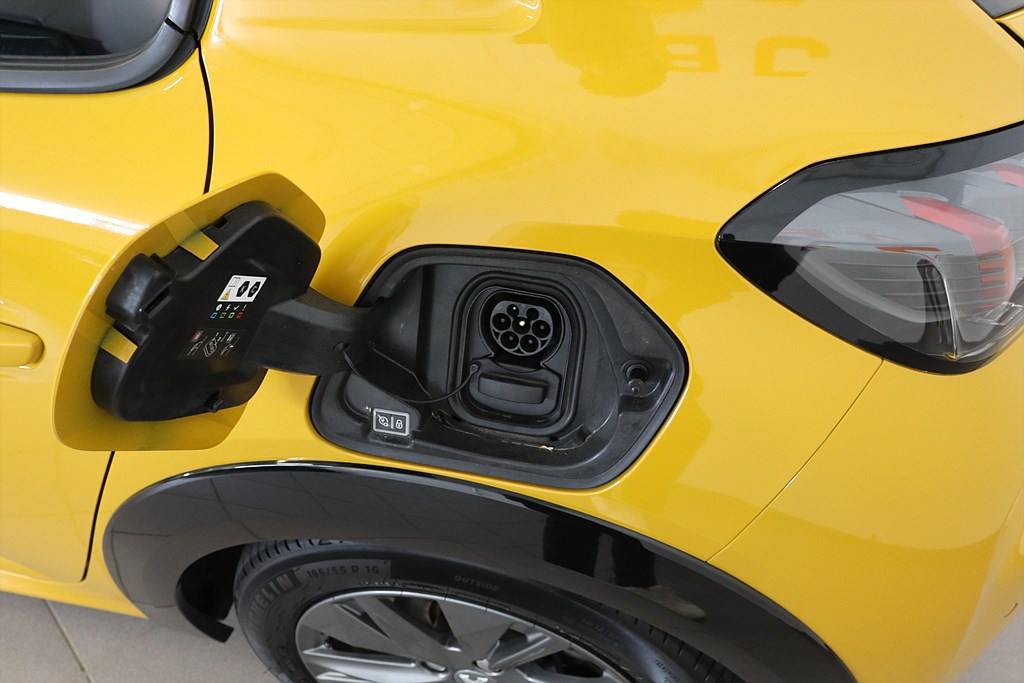 Bild på Allure Pack 50kWh 136hk Aut - B-KAMERA, CARPLAY