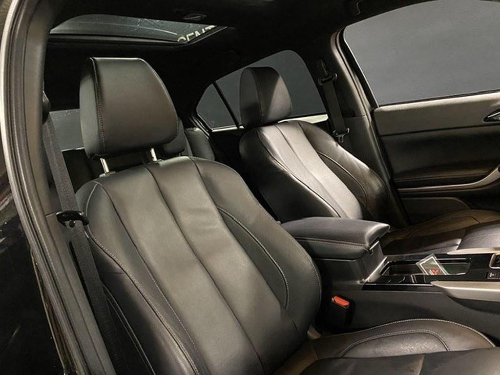 Bild på PHEV 2.4 190hk Aut AWD - PANORAMA
