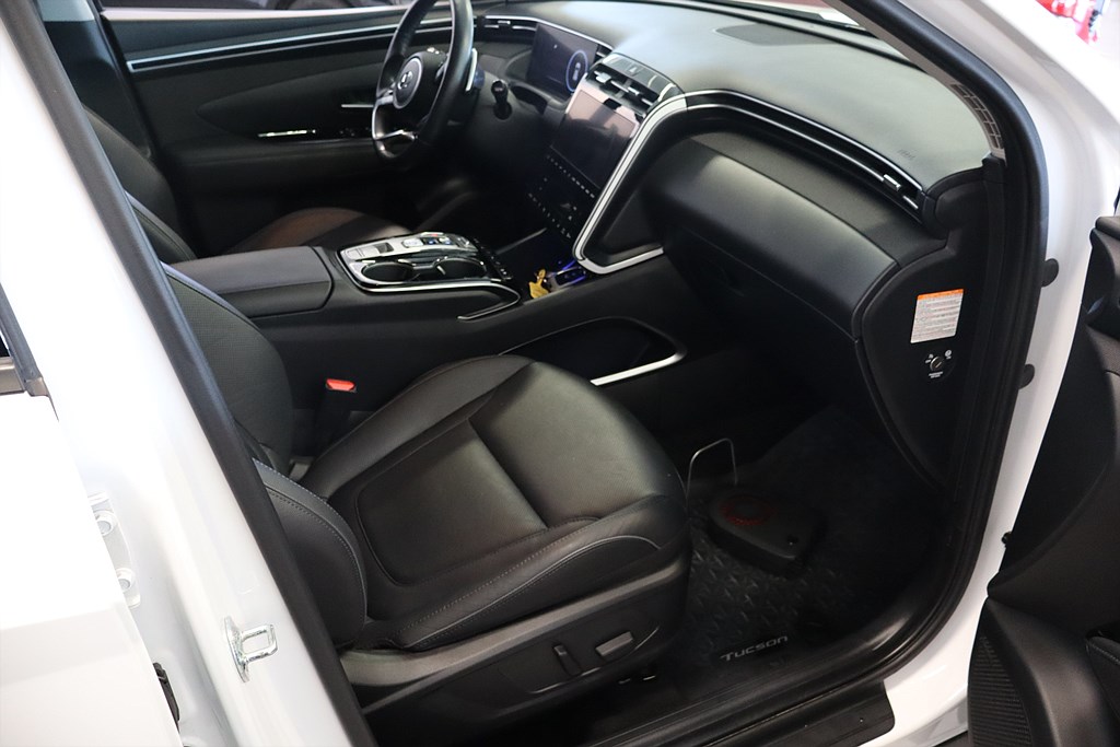 Bild på Advanced hybrid 230hk Aut AWD - DRAG, B-KAMERA, 1 ÄGARE