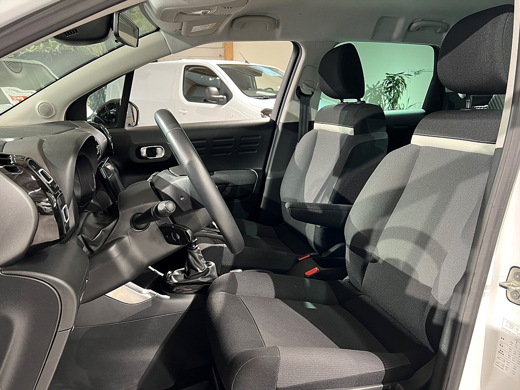 Bild på Aircross Feel 1.2 PT 110hk - P-SENSORER, CARPLAY