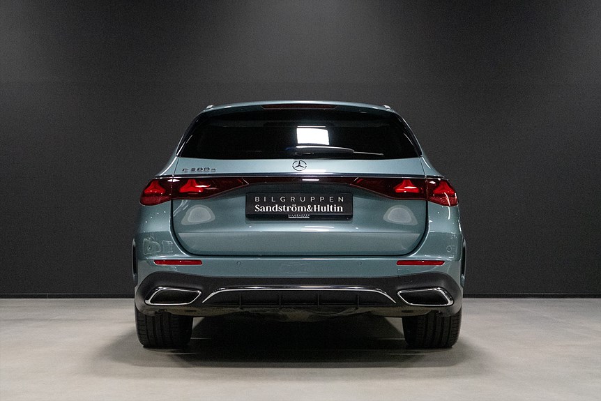 Mercedes-Benz E 300 e AMG Premium 313hk