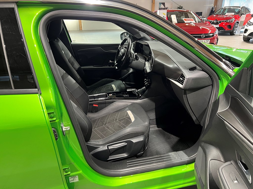 Bild på Ultimate 1.2 PT 130hk Aut - BACKKAMERA, CARPLAY