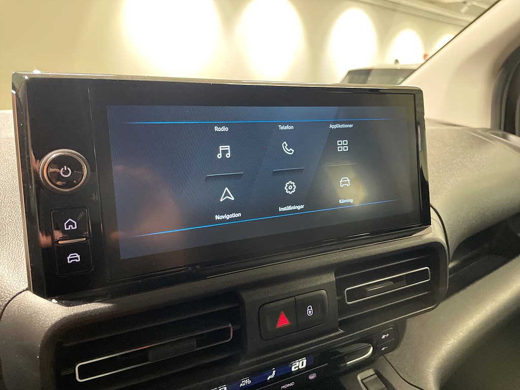 Bild på Crew Cab 1,5 BlueHDi 130hk Aut - EDITION! SERVICE & VINTERHJUL INGÅR!