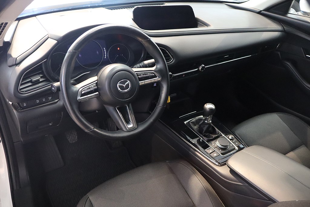 Bild på SKY 2.0 SKYACTIV-X M Hybrid 150hk - B-KAMERA, CARPLAY