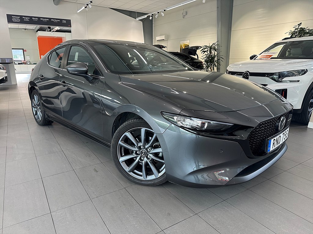 Bild på Hatchback 2.0 SKYACTIV-X M Hybrid 150hk Aut - B-KAMERA,CARPLAY