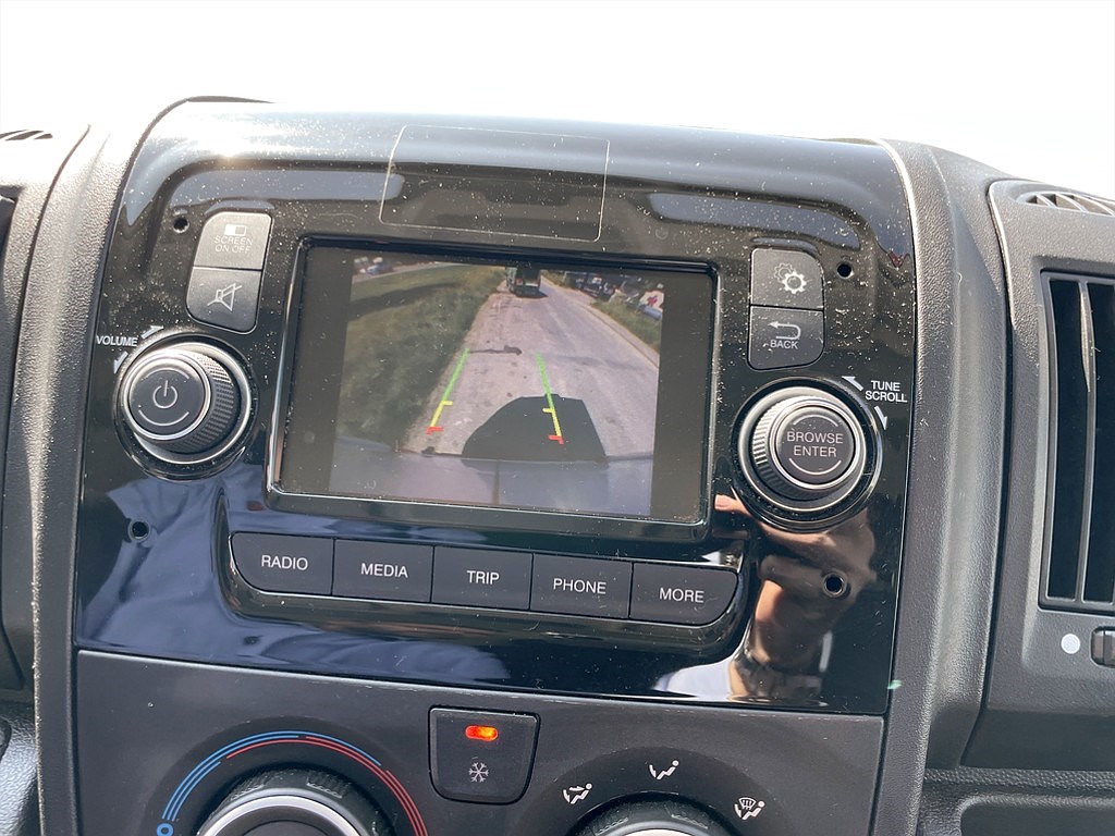 Bild på PRO+ L3H2 2.2 BHDI 140hk - VÄRMARE, DRAG