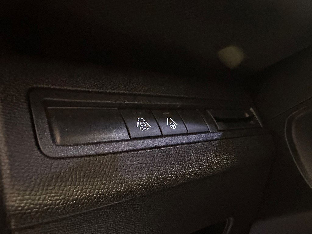 Bild på GT 1.2 PT 130hk Aut - B-KAMERA, CARPLAY