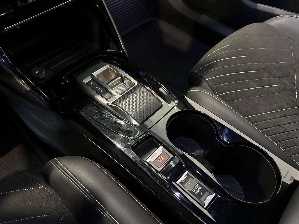 Bild på GT 1.2 PT 130hk Aut - B-KAMERA, NAV, CARPLAY