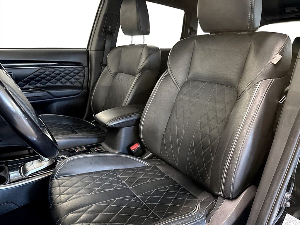 Bild på PHEV 224hk Aut AWD - B-KAMERA, ELSTOL