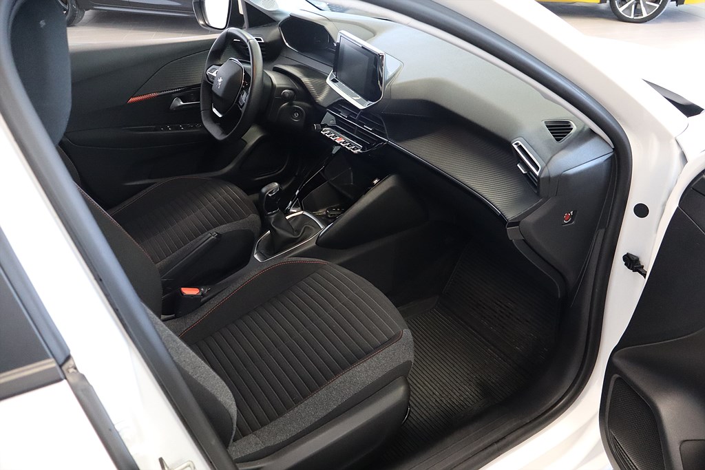 Bild på Active Pack 1.2 PT 75hk - EN ÄGARE, CARPLAY